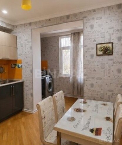 Сдаётся 3-комн. вторичка 110 м², м. Нариман Нариманов, photo 6 from 10