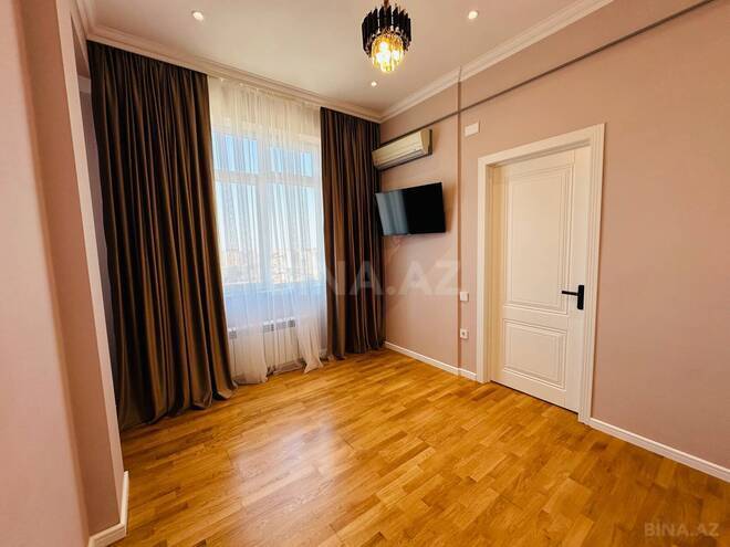 Продаётся 2-комн. новостройка 72 м², м. 8 ноября, photo 11 from 20