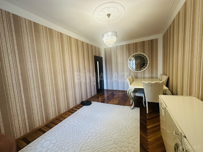 Satılır 3 otaqlı köhnə tikili 80 m², Nizami m., photo 9 from 24