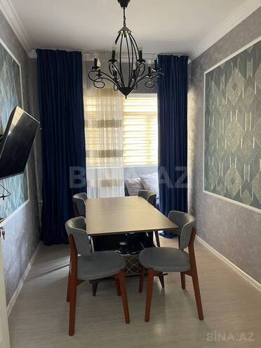 Satılır 2 otaqlı köhnə tikili 55 m², Nəsimi m., photo 1 from 15