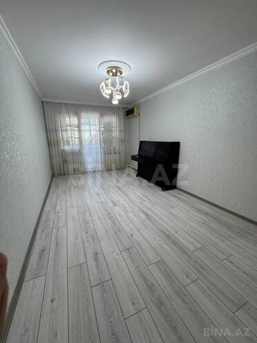 Продаётся 2-комн. вторичка 60 м², м. Халглар Достлугу, photo 1 from 17