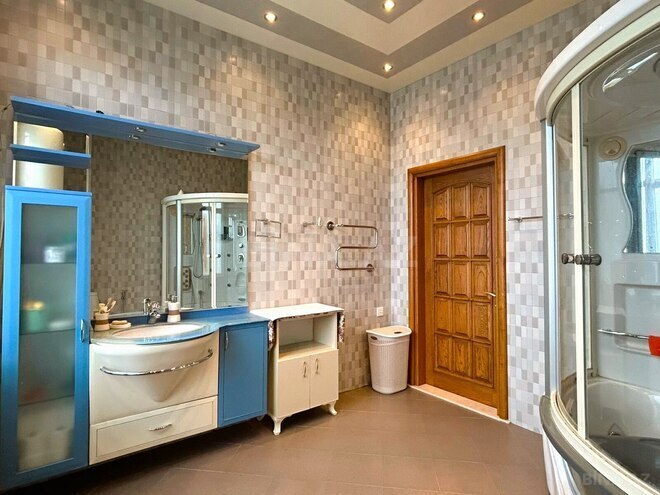 Продаётся 3-комн. новостройка 175 м², м. Низами, photo 24 from 32