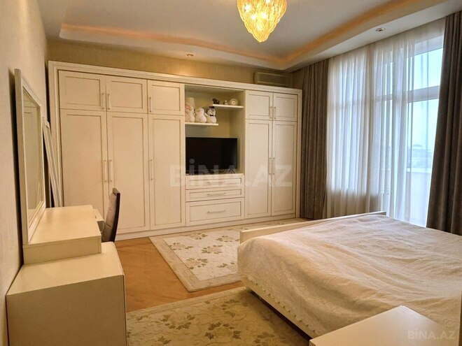 Продаётся 3-комн. новостройка 175 м², м. Низами, photo 9 from 32