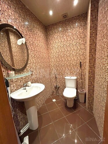 Продаётся 3-комн. новостройка 175 м², м. Низами, photo 22 from 32