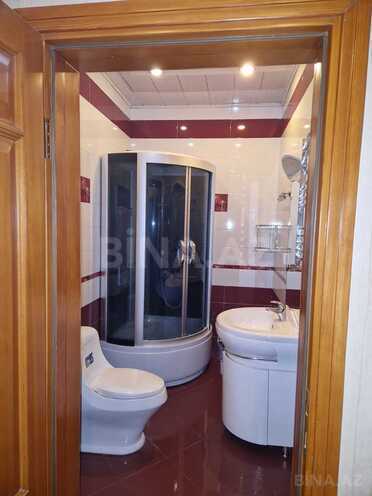 İcarəyə verilir 4 otaqlı yeni tikili 250 m², 28 May m., photo 16 from 18