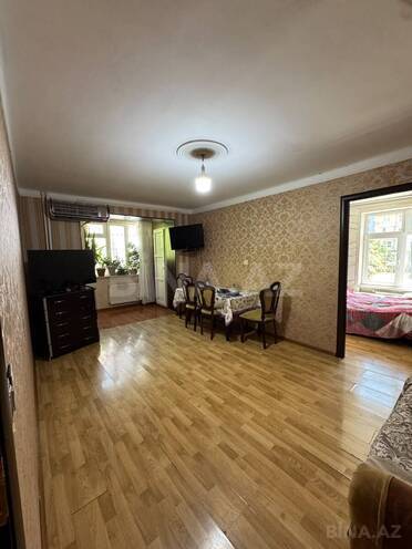 Продаётся 2-комн. вторичка 51 м², м. Иншаатчылар, photo 3 from 13