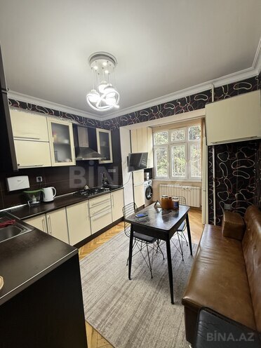 Satılır 3 otaqlı köhnə tikili 80 m², Əhmədli m., photo 11 from 17