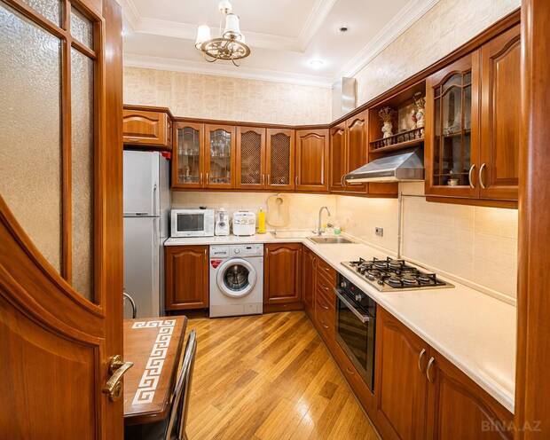 Продаётся 3-комн. новостройка 130 м², м. Нариман Нариманов, photo 8 from 16