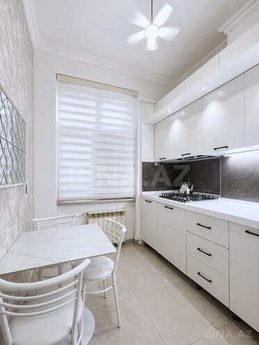 Satılır 3 otaqlı köhnə tikili 80 m², Elmlər Akademiyası m., photo 6 from 16