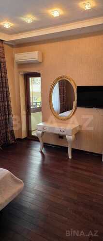 Сдаётся 3-комн. новостройка 150 м², м. Низами, photo 4 from 14