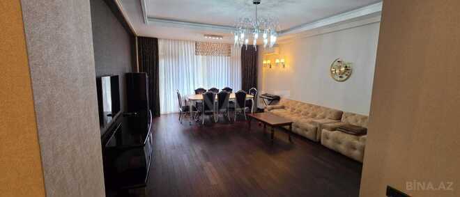 Сдаётся 3-комн. новостройка 150 м², м. Низами, photo 3 from 14