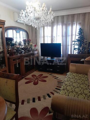 Satılır 3 otaqlı köhnə tikili 90 m², Azadlıq Prospekti m., photo 1 from 17