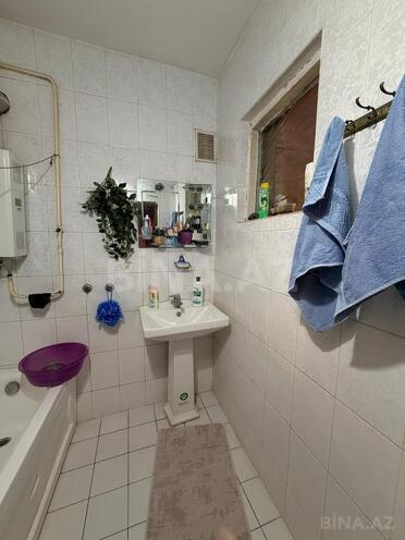 Продаётся 3-комн. вторичка 75 м², м. Ази Асланов, photo 18 from 20