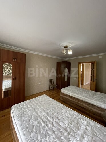 Сдаётся 3-комн. вторичка 65 м², м. Низами, photo 5 from 12