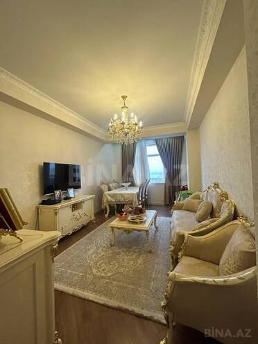 Продаётся 2-комн. новостройка 100 м², Хатаинский р., photo 1 from 15