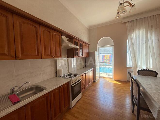 Satılır 4 otaqlı həyət evi/bağ evi 160 m², Novxanı q., photo 13 from 32