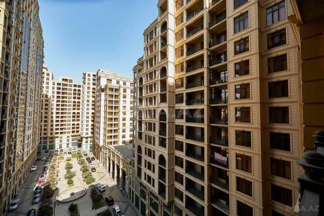 Продаётся 4-комн. новостройка 305 м², м. 28 мая, photo 1 from 9