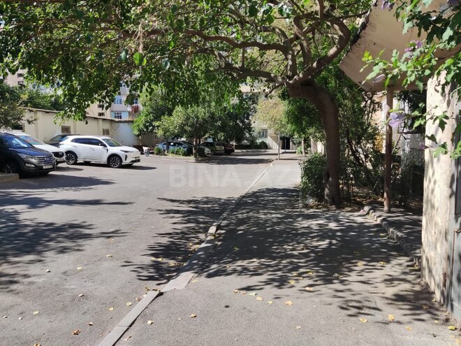 Satılır 3 otaqlı köhnə tikili 85 m², Həzi Aslanov m., photo 12 from 13