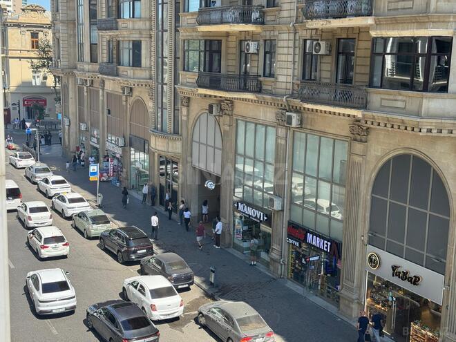 İcarəyə verilir 4 otaqlı yeni tikili 220 m², Sahil m., photo 26 from 29