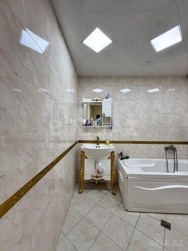 Satılır 2 otaqlı köhnə tikili 55 m², Nizami m., photo 13 from 16