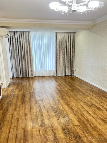 Продаётся 3-комн. новостройка 100 м², м. Иншаатчылар, photo 6 from 15