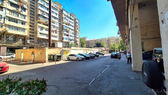 Satılır 3 otaqlı köhnə tikili 90 m², 28 May m., photo 18 from 23