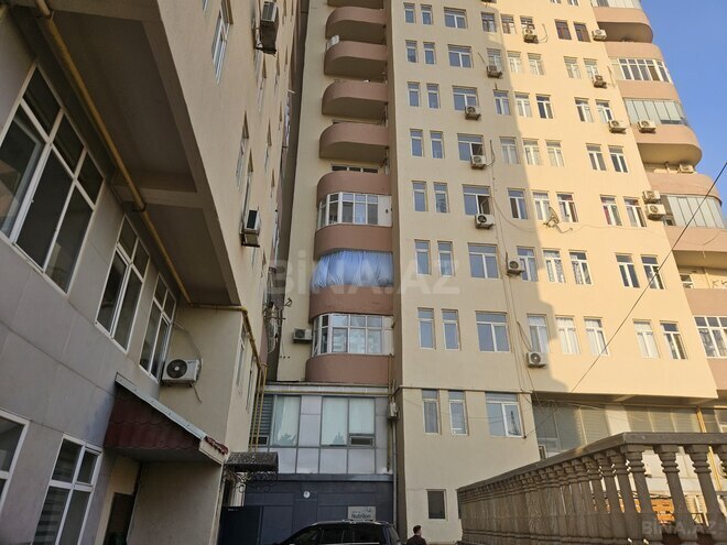 Продаётся  объект 22 м², м. Элмляр Академиясы, photo 1 from 9