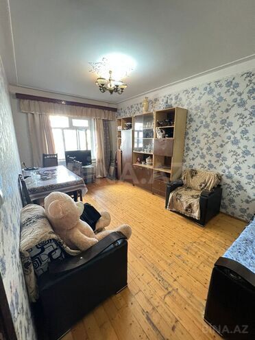 Satılır 3 otaqlı köhnə tikili 80 m², Xalqlar Dostluğu m., photo 1 from 12
