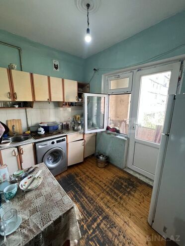Satılır 3 otaqlı köhnə tikili 80 m², Xalqlar Dostluğu m., photo 8 from 12