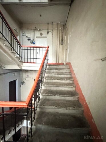 Satılır 2 otaqlı köhnə tikili 40 m², 28 May m., photo 16 from 18