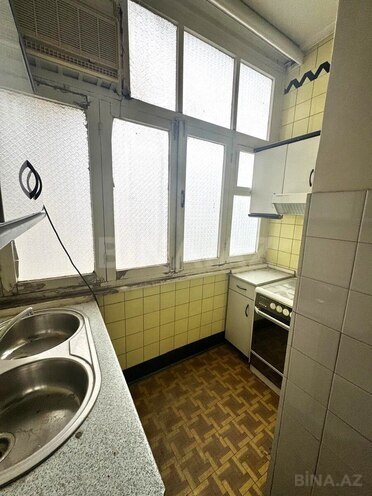 Satılır 2 otaqlı köhnə tikili 40 m², 28 May m., photo 17 from 18