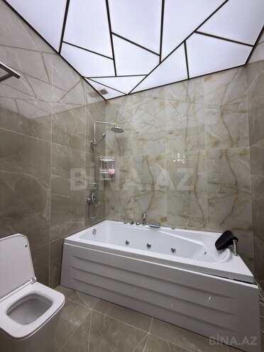 İcarəyə verilir 3 otaqlı yeni tikili 190 m², 28 May m., photo 26 from 32