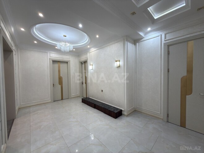 İcarəyə verilir 3 otaqlı yeni tikili 190 m², 28 May m., photo 18 from 32