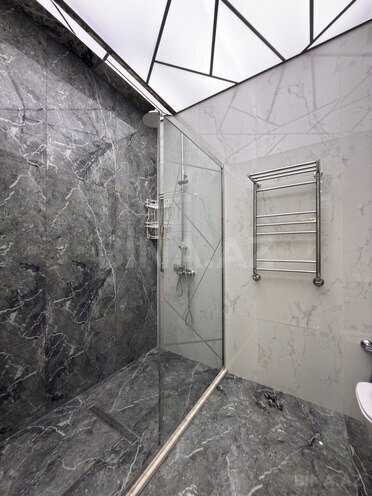 İcarəyə verilir 3 otaqlı yeni tikili 190 m², 28 May m., photo 29 from 32