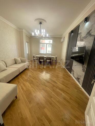 Сдаётся 3-комн. новостройка 110 м², м. Ази Асланов, photo 1 from 10