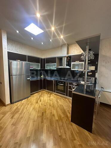 İcarəyə verilir 3 otaqlı yeni tikili 180 m², 28 May m., photo 9 from 25
