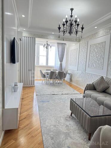 Satılır 2 otaqlı yeni tikili 70 m², Badamdar q., photo 1 from 30