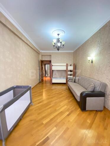 İcarəyə verilir 1 otaqlı yeni tikili 55 m², İnşaatçılar m., photo 1 from 12