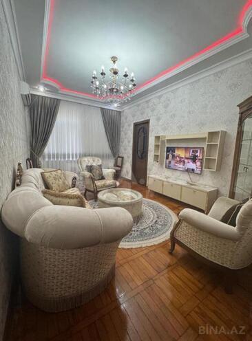 Satılır 3 otaqlı köhnə tikili 72 m², Elmlər Akademiyası m., photo 1 from 21