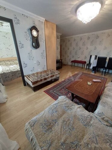 Сдаётся 2-комн. вторичка 40 м², м. Кара Караев, photo 1 from 10