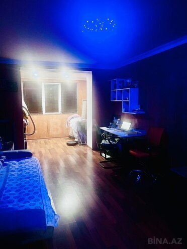 Satılır 3 otaqlı köhnə tikili 74 m², İnşaatçılar m., photo 6 from 12