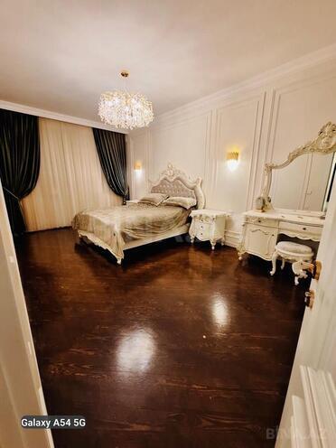 Продаётся 3-комн. новостройка 120 м², Хатаинский р., photo 15 from 16