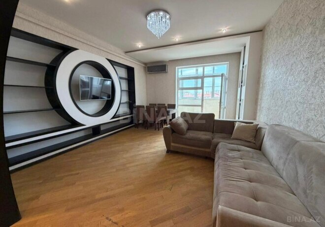 Продаётся 2-комн. новостройка 72 м², м. Ази Асланов, photo 3 from 11