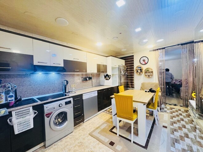 Satılır 3 otaqlı köhnə tikili 74 m², Sahil m., photo 3 from 20
