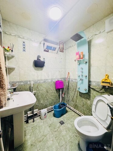 Satılır 3 otaqlı köhnə tikili 74 m², Sahil m., photo 6 from 20