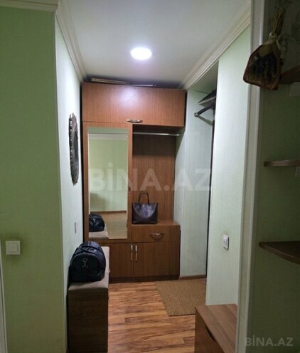 Satılır 2 otaqlı köhnə tikili 40 m², İnşaatçılar m., photo 6 from 9