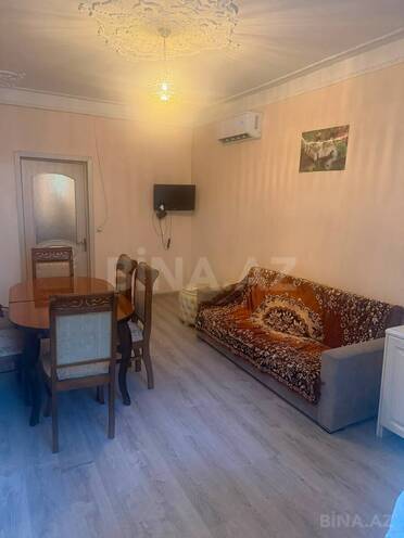 İcarəyə verilir 2 otaqlı köhnə tikili 45 m², 7-ci mikrorayon q., photo 3 from 11