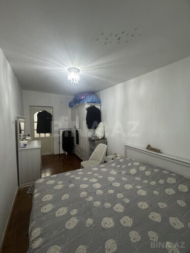Satılır 2 otaqlı köhnə tikili 65 m², İnşaatçılar m., photo 8 from 9