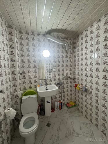 Satılır 2 otaqlı köhnə tikili 65 m², İnşaatçılar m., photo 5 from 9