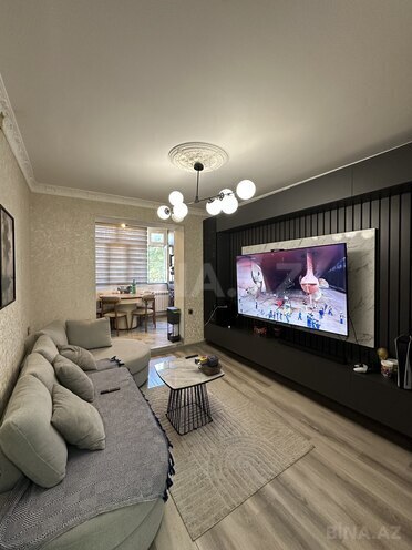 Satılır 3 otaqlı köhnə tikili 65 m², Yeni Yasamal q., photo 1 from 17